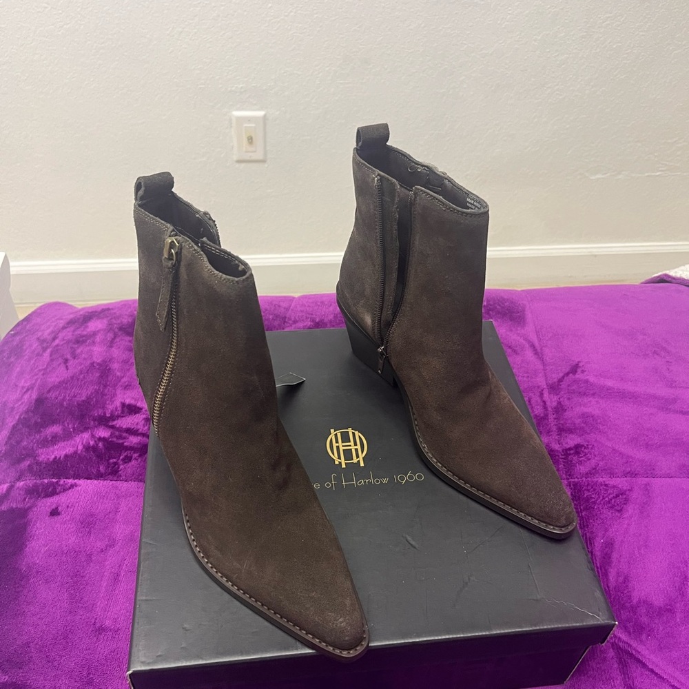 House of Harlow 1960 Brown Suede Pointed Toe Ankle Booties
